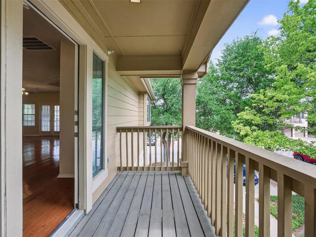 1310 W Parmer LN Unit #601