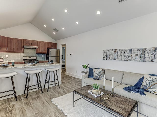 1311 52nd St Unit #5