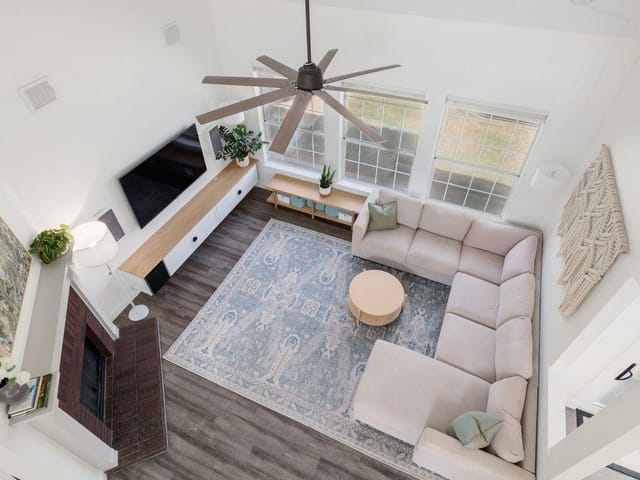 1311 Brighton Bend LN