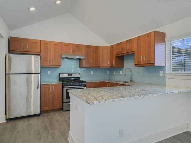 1311 E 52nd ST Unit #2