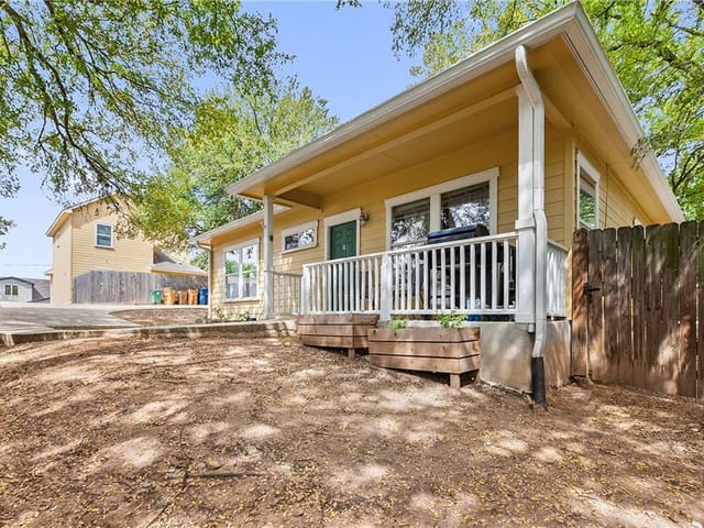 1311 E M Franklin Ave Unit #2