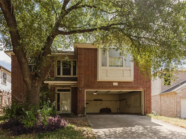 13113 Bennington Ln