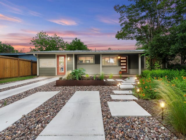 1312 Corona Dr