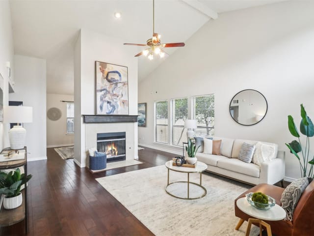 13125 Amarillo Ave