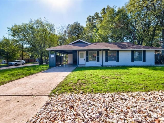 1313 Clearfield Dr
