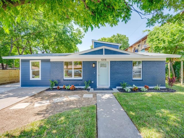 1315 Clearfield Dr Unit #1