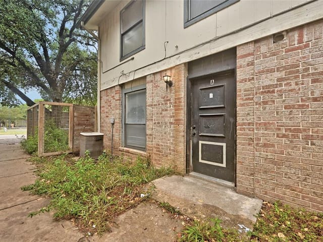 1315 Southport DR