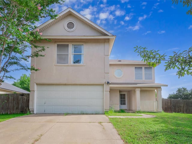 1316 Dexford DR