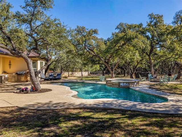 1316 Ranchers Club LN