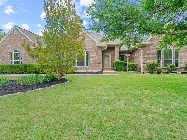 1317 Amistad Dr
