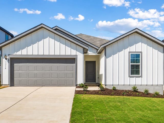 1318 Big Sky RD