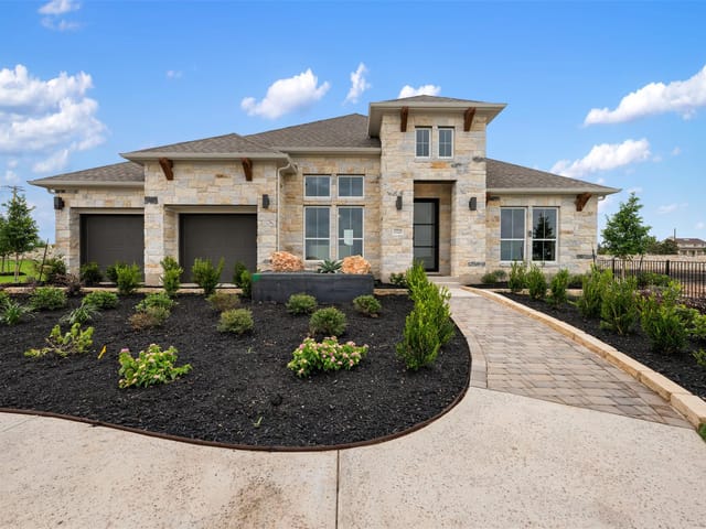 132 Bigtooth Maple LN