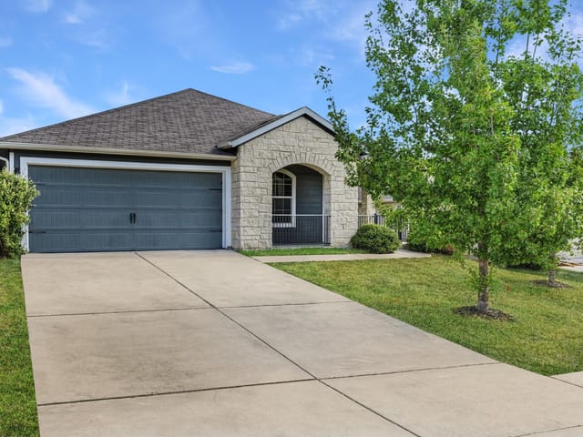 132 Denton DR