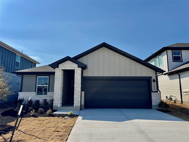 132 Holmby Dr