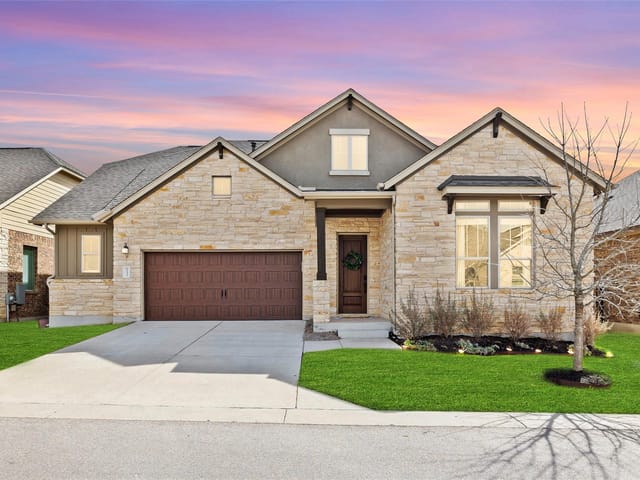 132 Village Oak DR