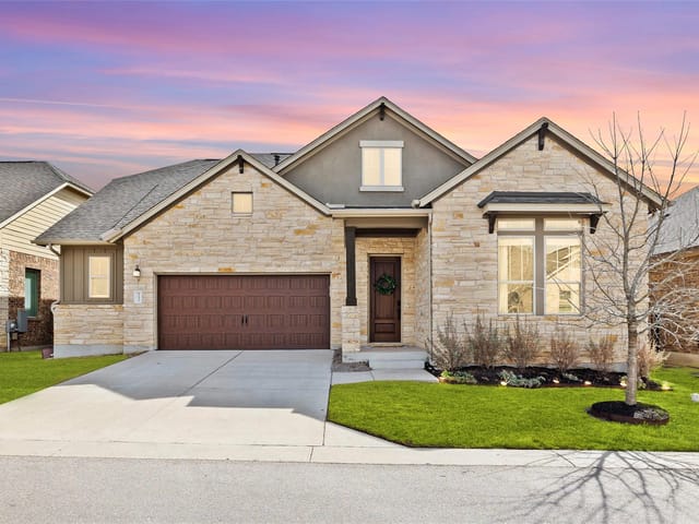 132 Village Oak DR