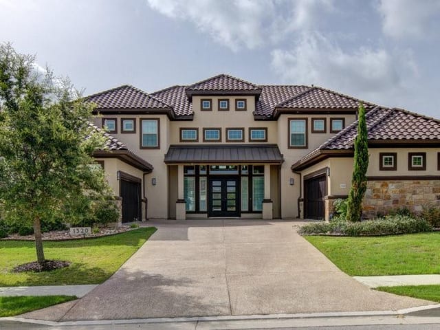 1320 Morning Moon Cir