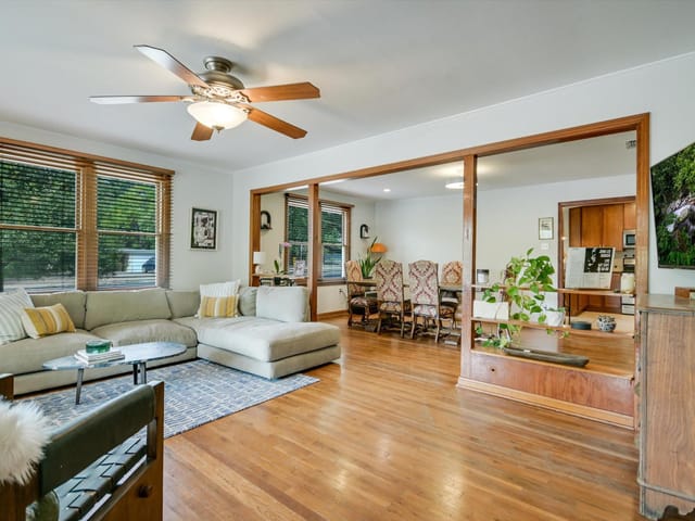 1320 Pasadena Dr