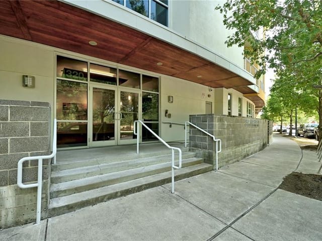 1320 Robert Browning St Unit #206