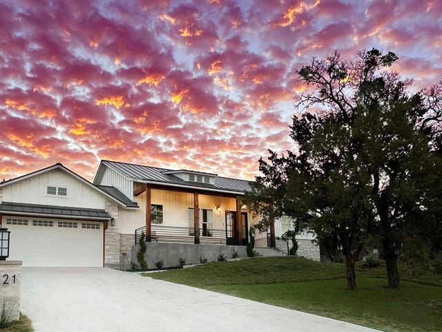 1321 Prospect Cir