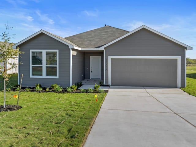 13212 Eastland Dr