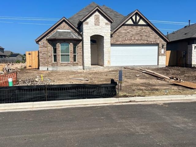 13213 Luckman Ln