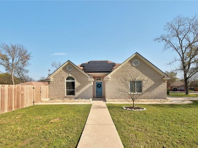 13213 Villa Park Dr