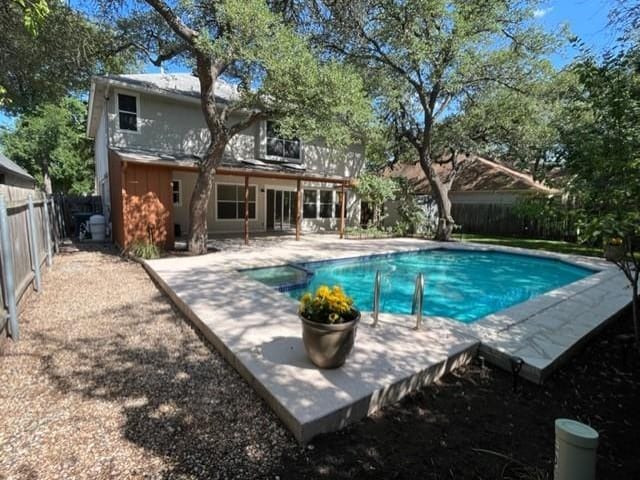 13218 Tamayo Dr