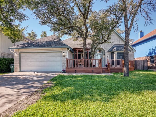 13220 Tamayo Dr