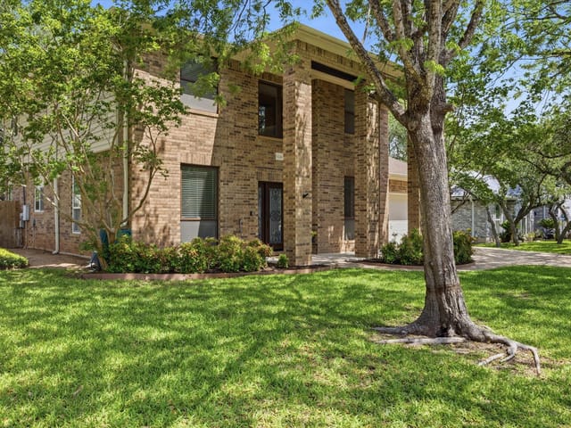 13226 Adonis DR