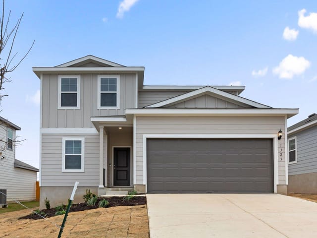 1323 Sky Ridge CT