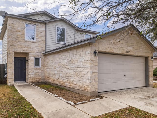 13237 Coomes Dr