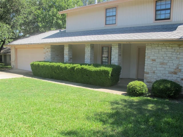 1327 Wilderness Dr