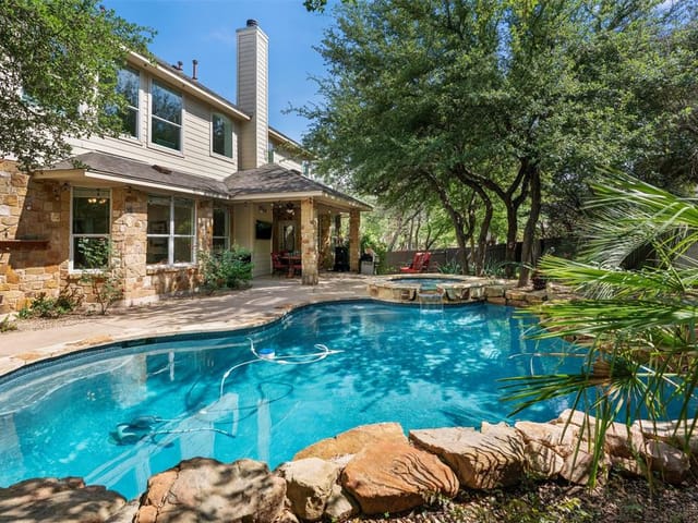 1328 Sawdust Ct
