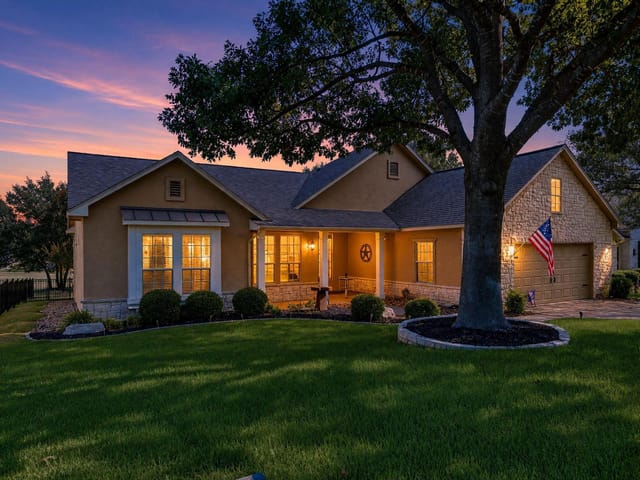 133 Cattle Trail WAY