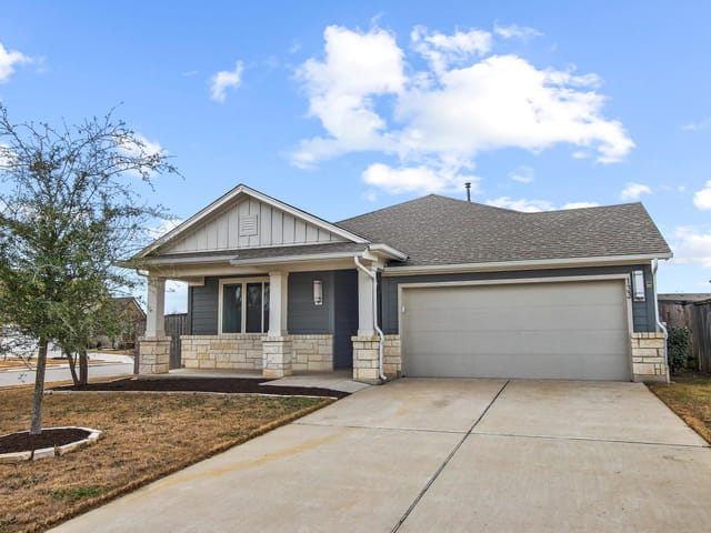 133 James Rose LN