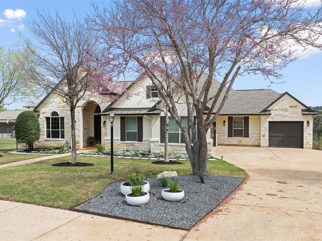 133 Kildrummy Ln