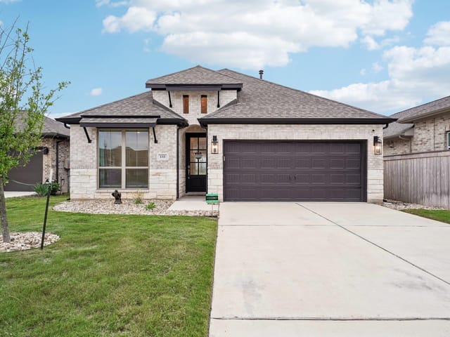 133 Plumbago Loop