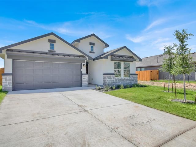 133  Woods Edge Ln  