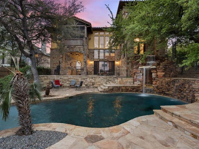 13303 Mansfield Dr