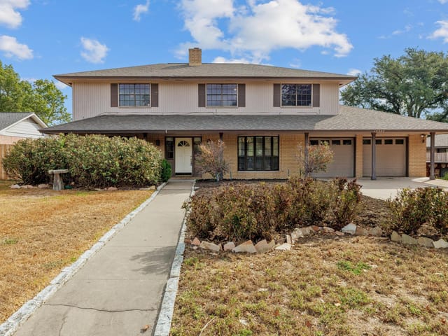 13307 Broadmeade Ave
