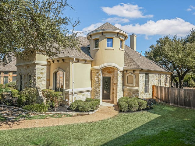 13308 Country Trails Ln