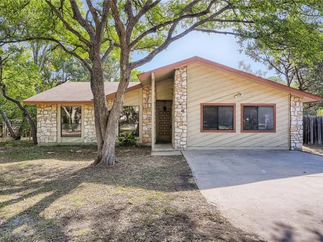 13315 Water Oak Ln