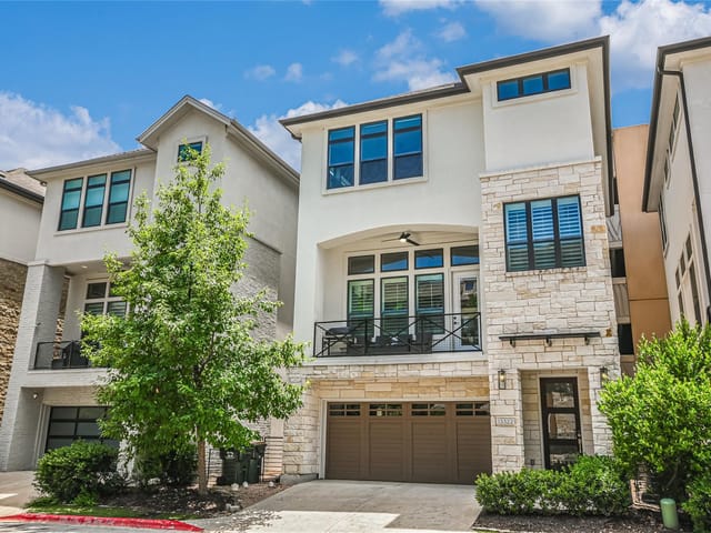 13322 Galleria CIR