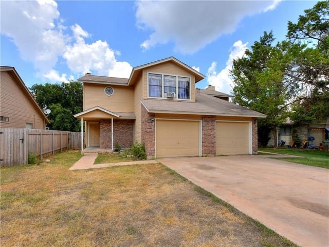 13353 Water Oak Ln