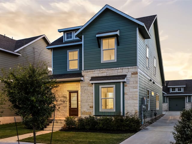 1337 Weatherford LN