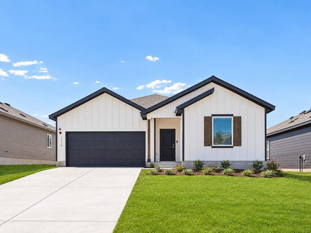 1338 Sky Ridge CT