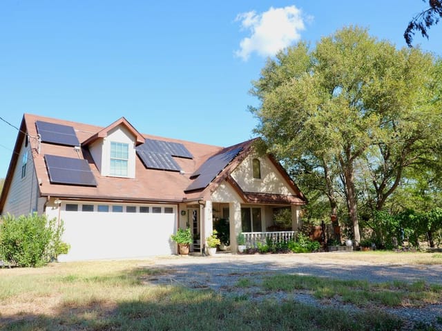 134 Deep Woods Dr