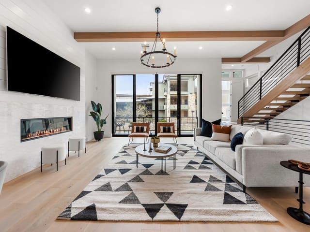 13408 Galleria CIR