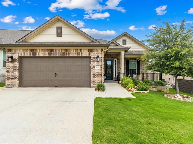1348 Dancing Oak LN